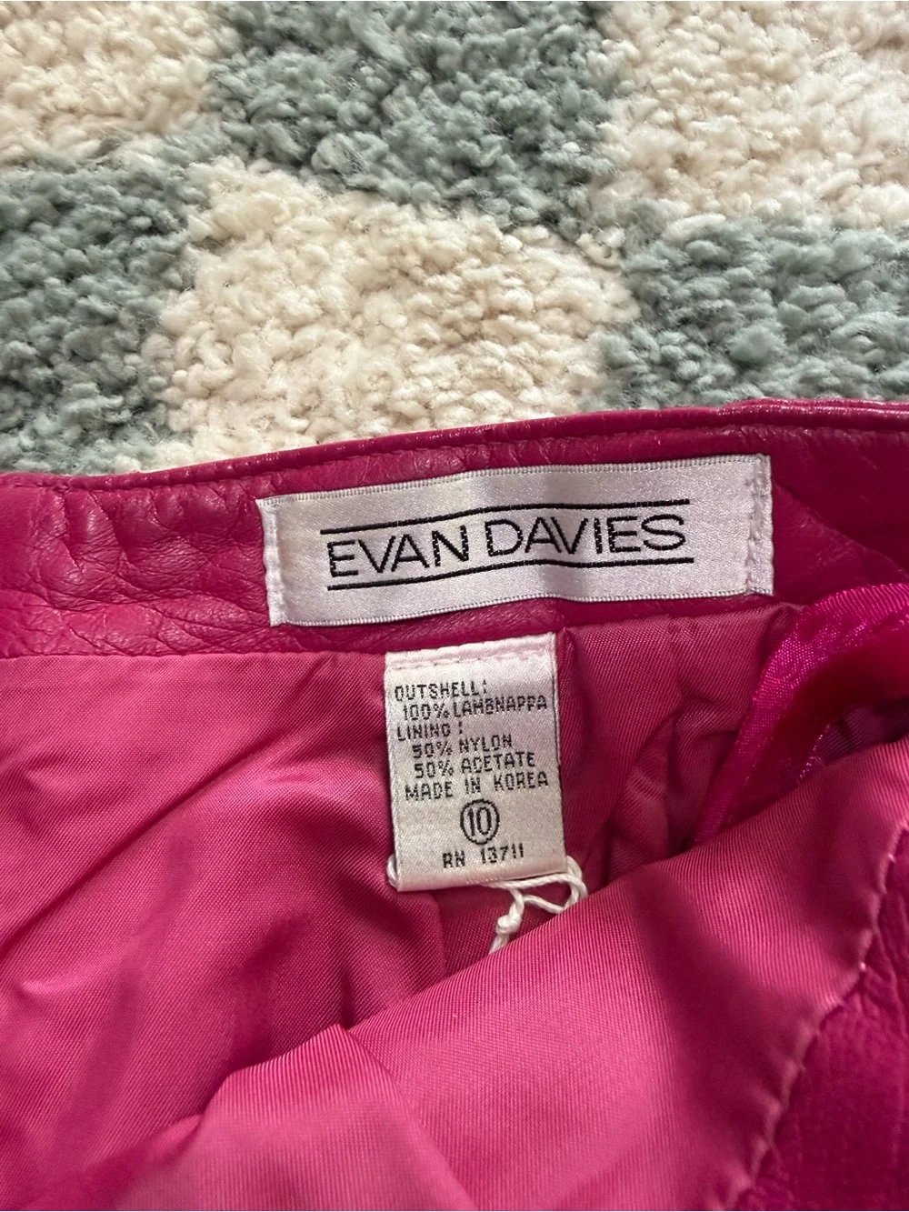Evan Davies 100% leather magenta pink skirt Barbie feminine biker Pink Ladies 10